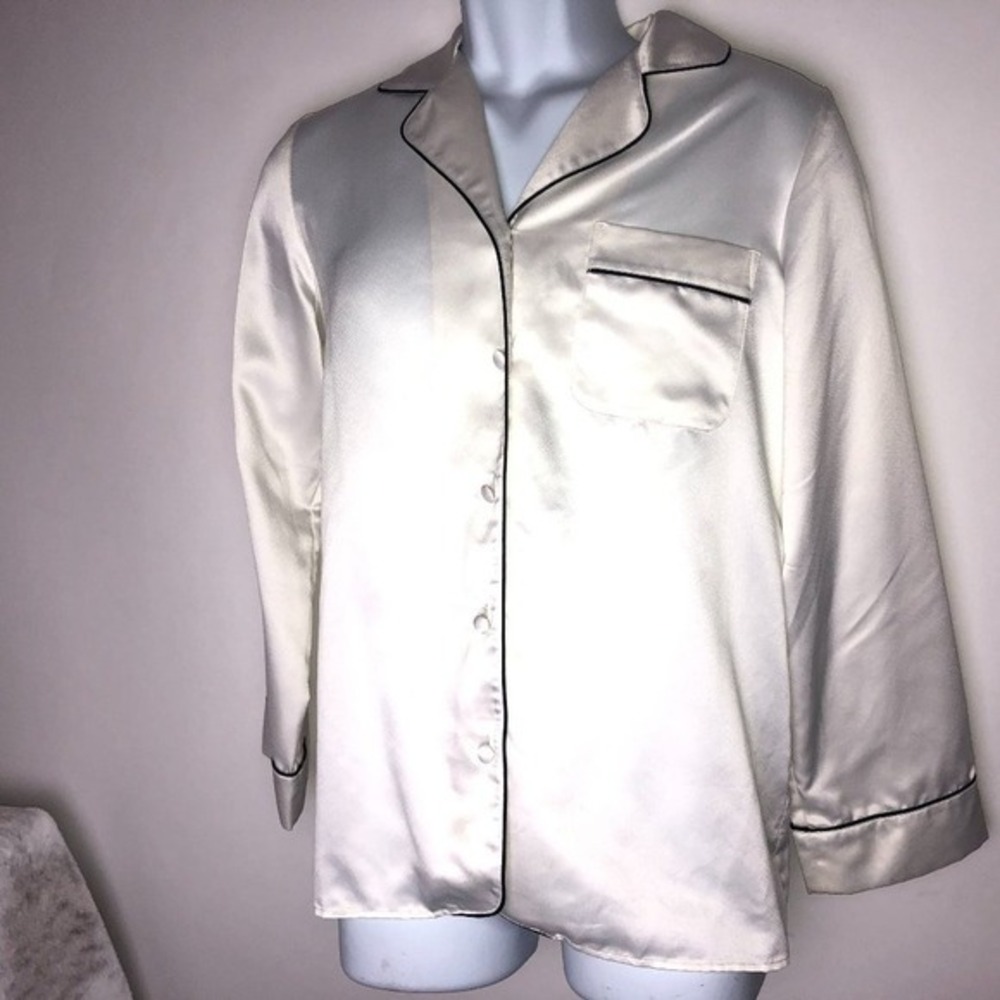Sleep Sense Cabernet White Shirt Small